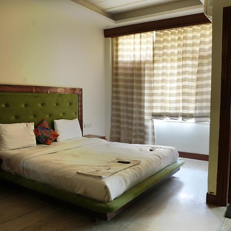 Hotel Elite Sector 45 I Gurgaon Central I Couple Friendly Eksteriør bilde