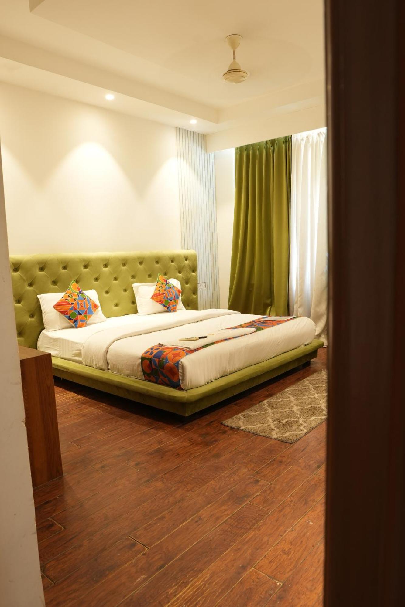 Hotel Elite Sector 45 I Gurgaon Central I Couple Friendly Eksteriør bilde