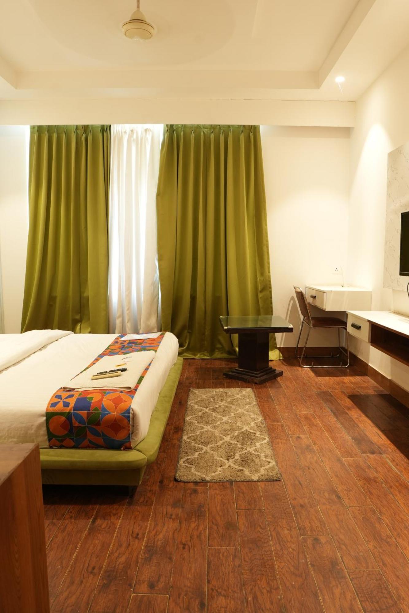 Hotel Elite Sector 45 I Gurgaon Central I Couple Friendly Eksteriør bilde